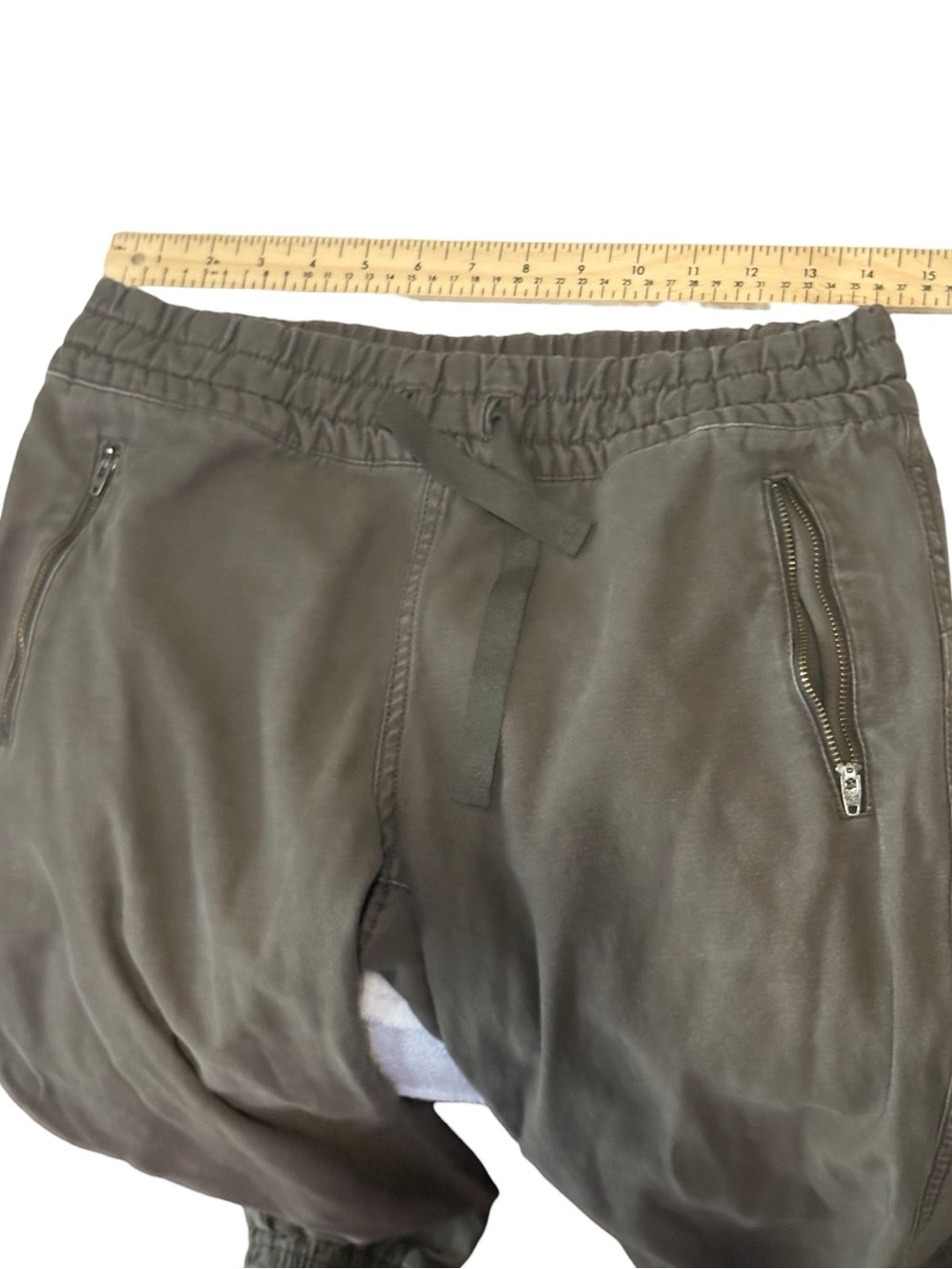 Women TNA Olive Green Drawstring Fleece Jogger Pants Sz 2 100% cotton Athleisure - Picture 8 of 15